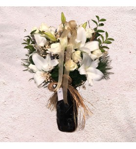 White Roses & Lilies